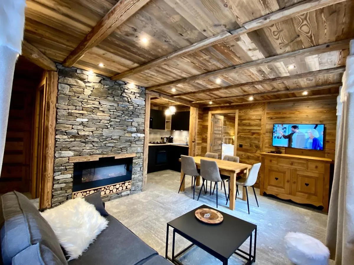 Apartment Chalet Les Cocales Residence Sejour Et Nuitees B&B - Appartement Pin Cembro Bessans