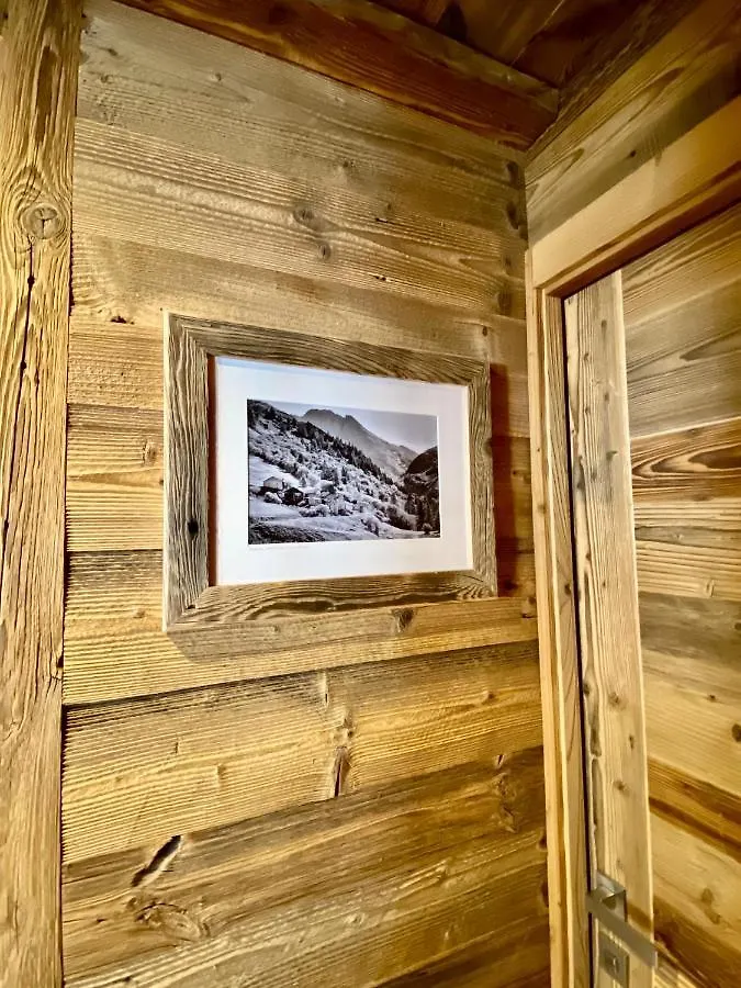 Chalet Les Cocales Residence Sejour Et Nuitees B&B - Appartement Pin Cembro Bessans Apartment