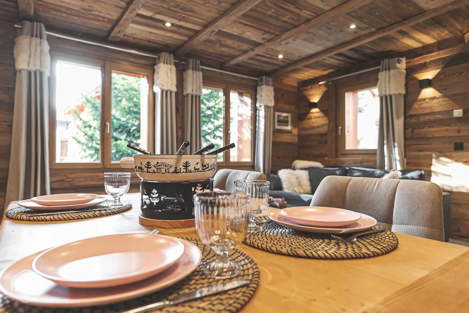 Chalet Les Cocales Residence Sejour Et Nuitees B&B - Appartement Pin Cembro Bessans Apartment