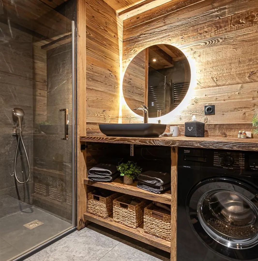 Apartment Chalet Les Cocales Residence Sejour Et Nuitees B&B - Appartement Pin Cembro Bessans
